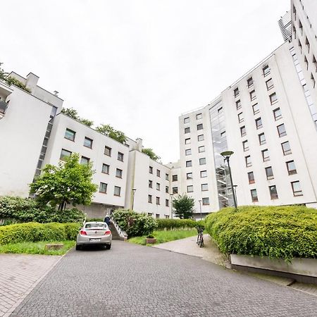 Metro Kondratowicza Spacious Apartment Варшава Екстериор снимка