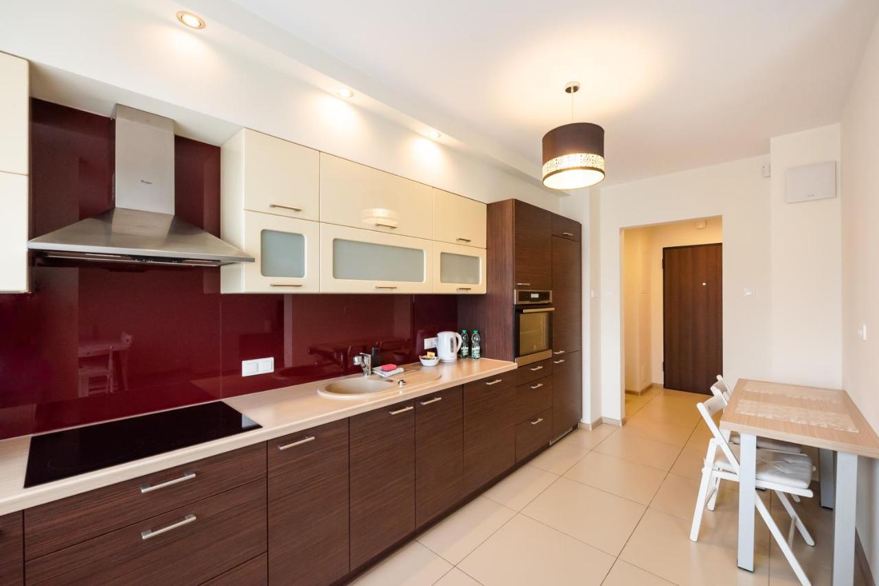Metro Kondratowicza Spacious Apartment Варшава Екстериор снимка